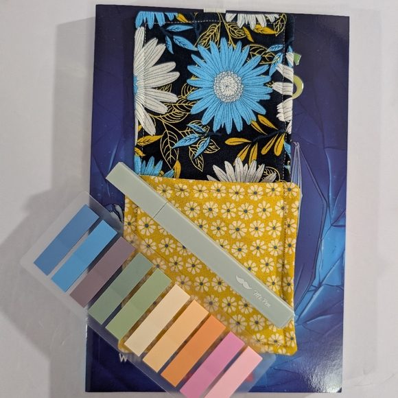 Annotation Bookmark, Annotation Kit, Flowers - Picture 2 of 3